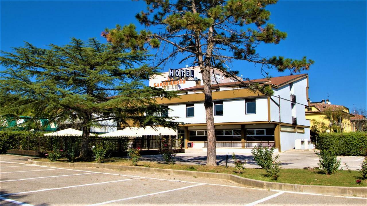 Hotel Santa Lucia Bastia Umbra Exterior foto